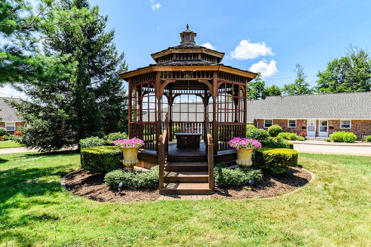 Apartment for rent at 4601 - 4643 Idyllbrook Village Dr, Erie, PA 16506
