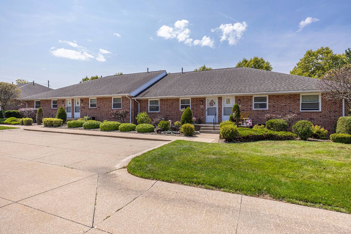 Apartment for rent at 4601 - 4643 Idyllbrook Village Dr, Erie, PA 16506
