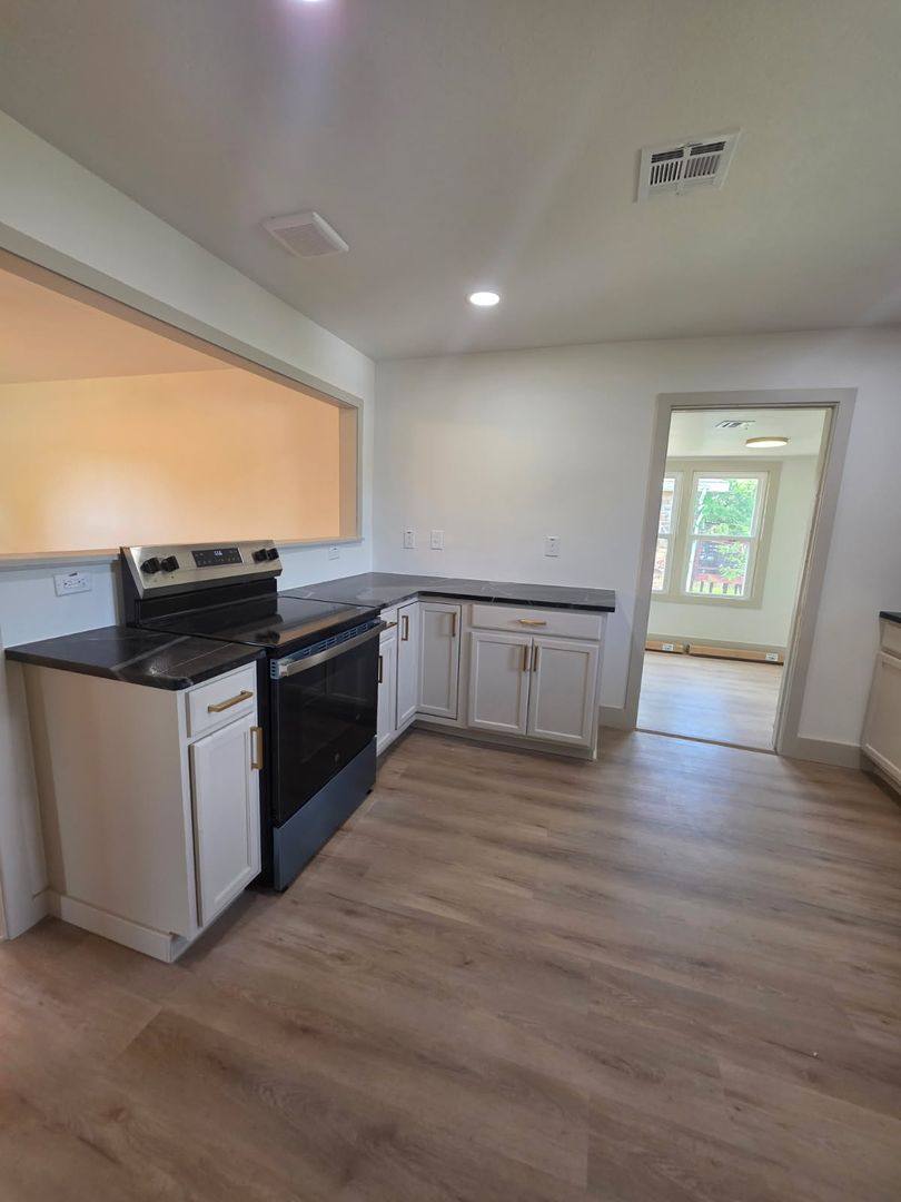 House for rent at 815 N Wilson Ave, Sand Springs, OK 74063