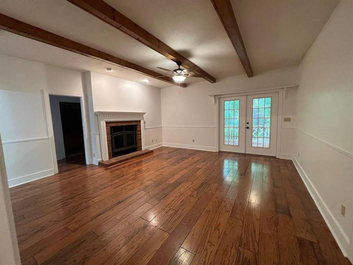 House for rent at 1381 Manor, Tallahassee, FL 32312