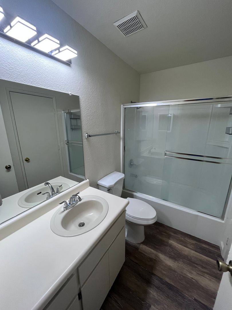Condo for rent at 9127 Newhall Dr, Sacramento, CA 95826