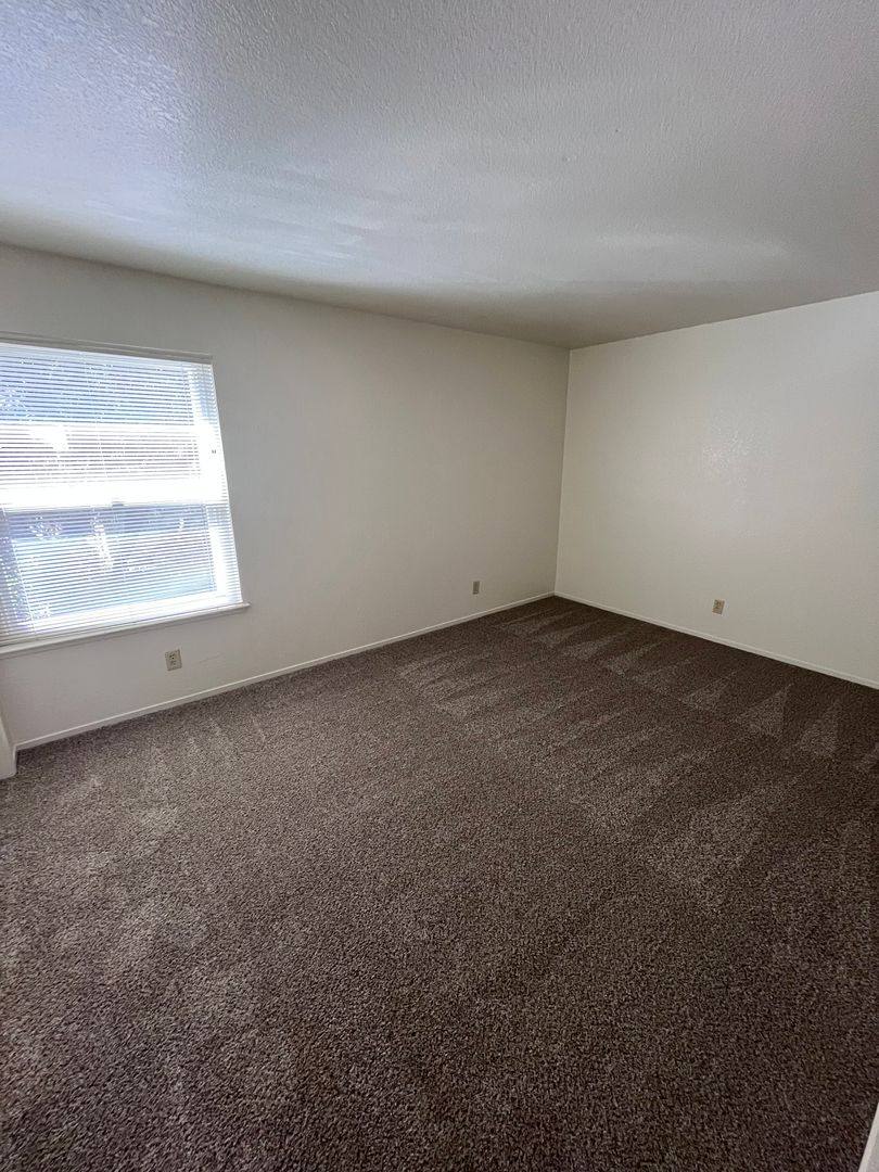 Condo for rent at 9127 Newhall Dr, Sacramento, CA 95826