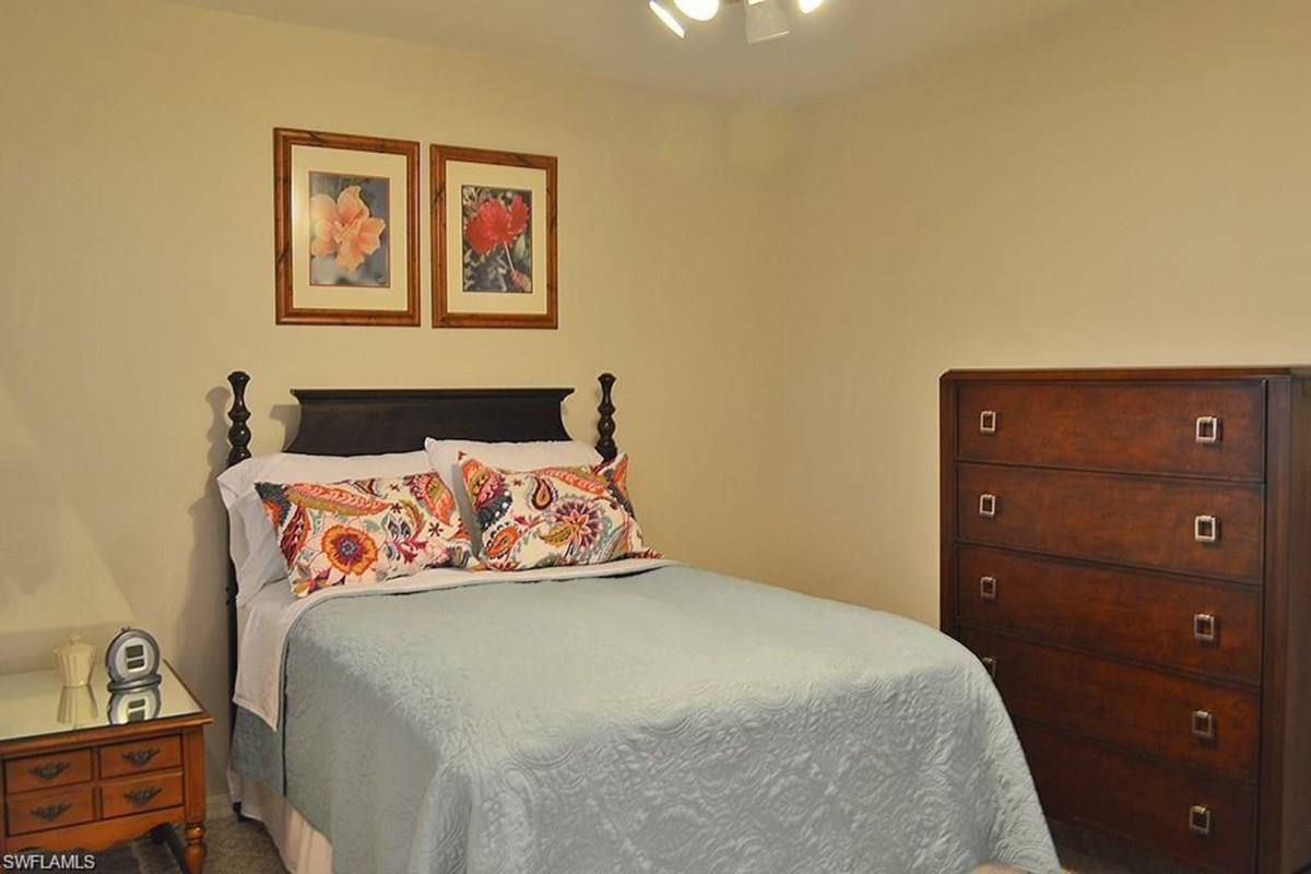 House for rent at 191 Bennington Dr, Naples, FL 34104