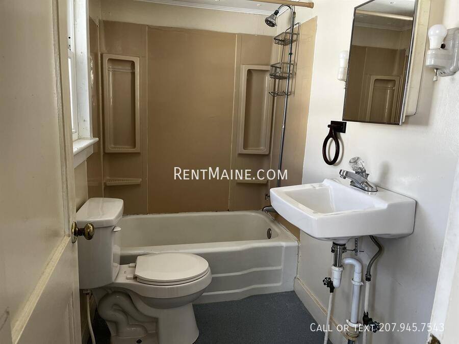 Apartment for rent at 200 Center St #3, Old Town, ME 04468