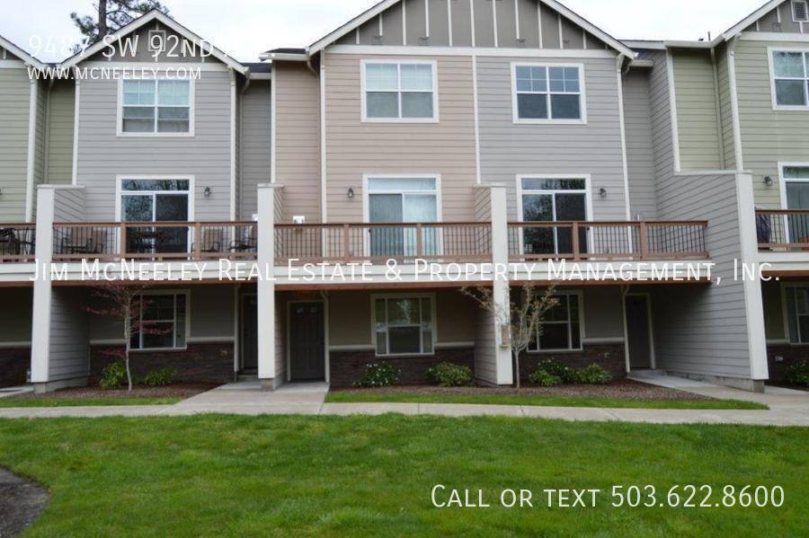 Townhouse for rent at 9487 SW 92nd Ave, Portland, OR 97223