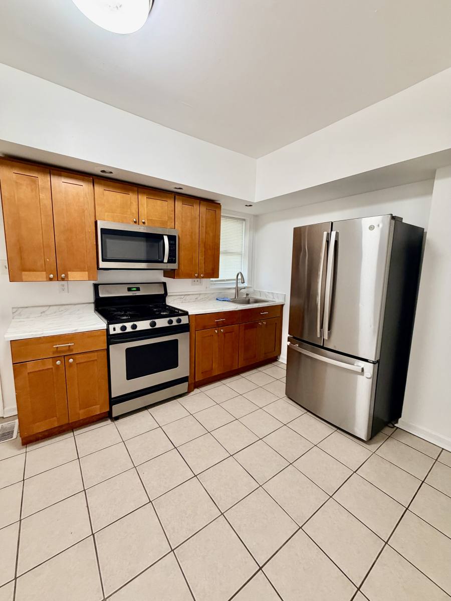 Townhouse for rent at 5023 Tacoma St, Philadelphia, PA 19144