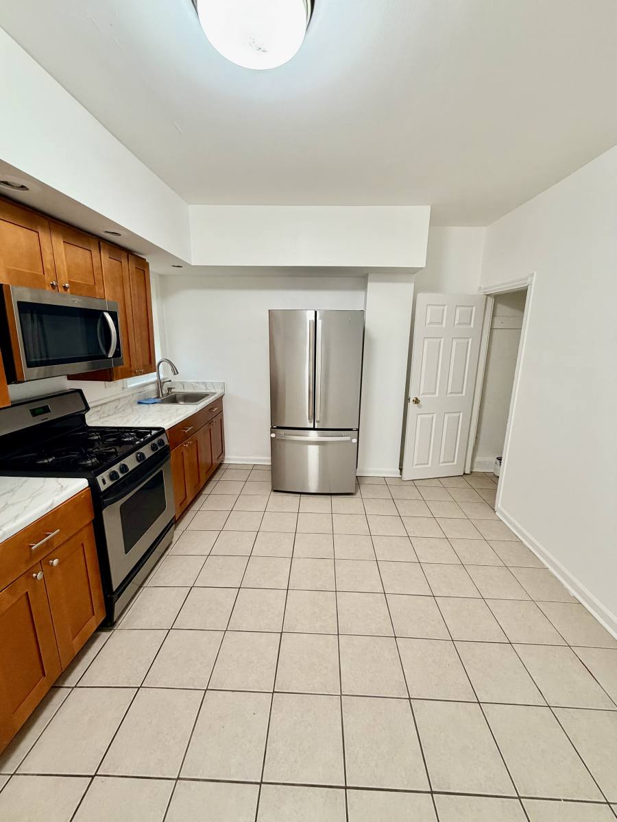 Townhouse for rent at 5023 Tacoma St, Philadelphia, PA 19144