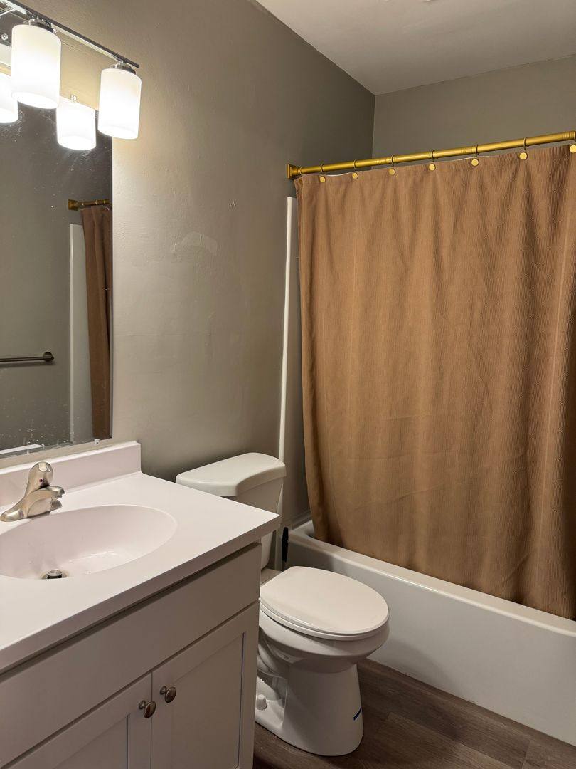 Apartment for rent at 6061 2nd St NE, Minneapolis, MN 55432