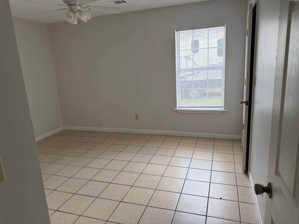 House for rent at 10570 Highway, Mantachie, MS 38855