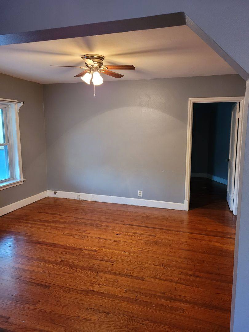 Apartment for rent at 4710 Eichelberger, Saint Louis, MO 63116
