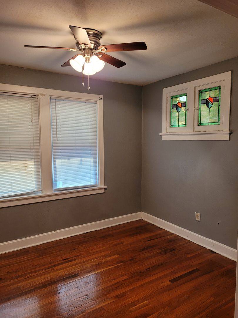 Apartment for rent at 4710 Eichelberger, Saint Louis, MO 63116