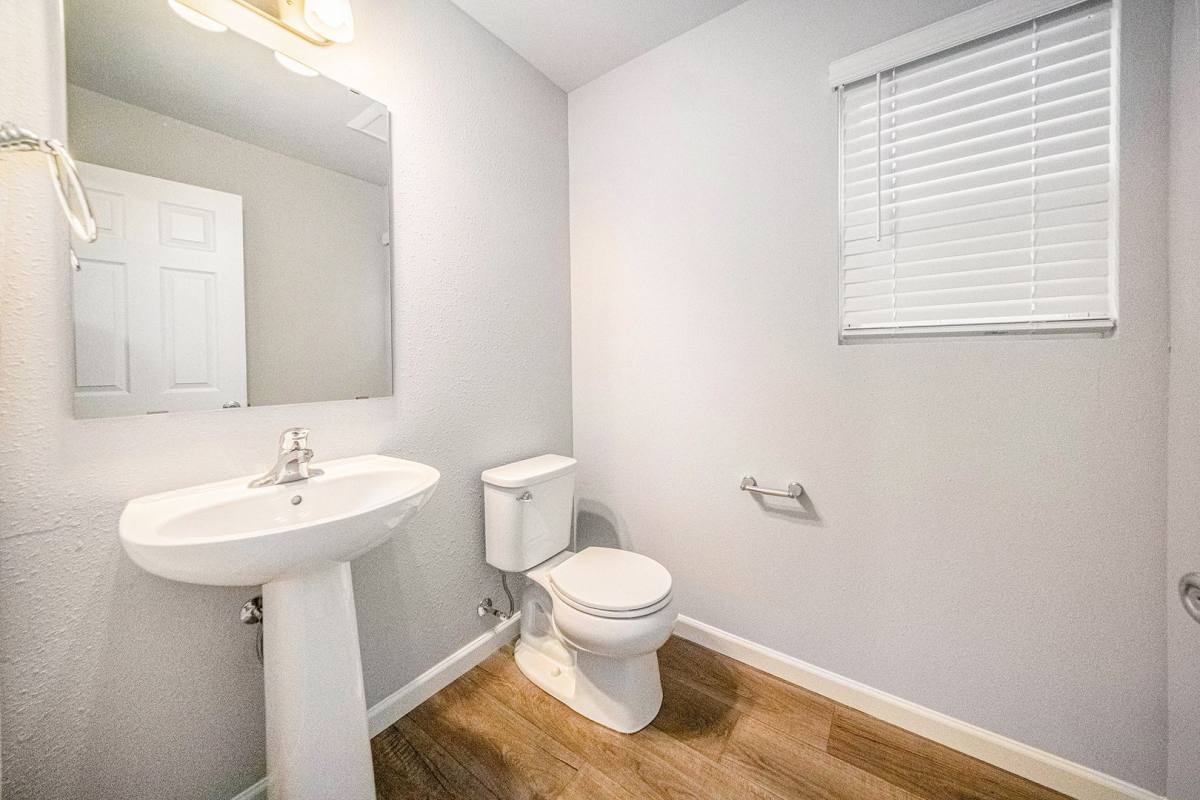 House for rent at 1002 Chittock Ave, Jackson, MI 49203
