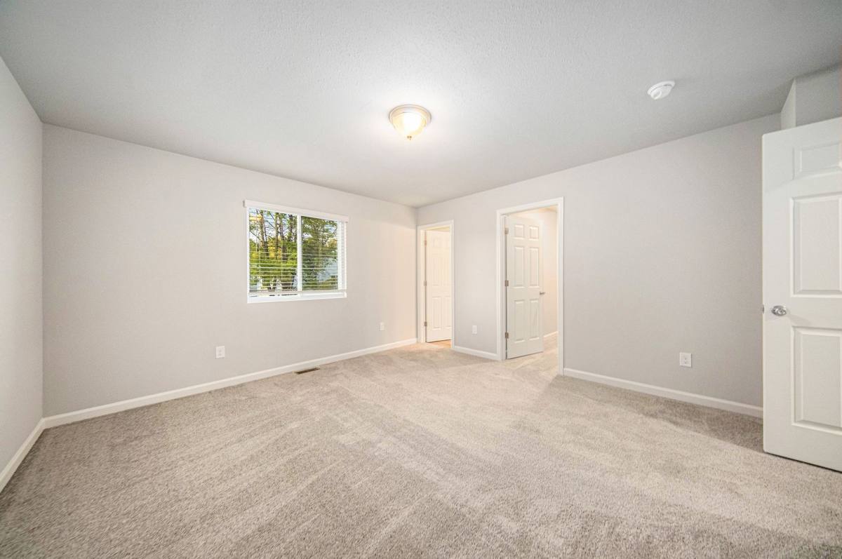House for rent at 1002 Chittock Ave, Jackson, MI 49203