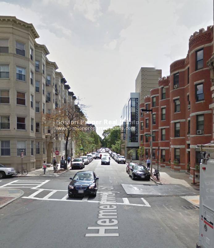 Apartment for rent at 38 Hemenway St #8, Boston, MA 02115