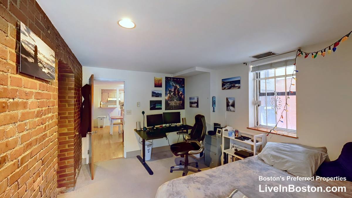 Condo for rent at 111 Gainsborough St #5, Boston, MA 02115