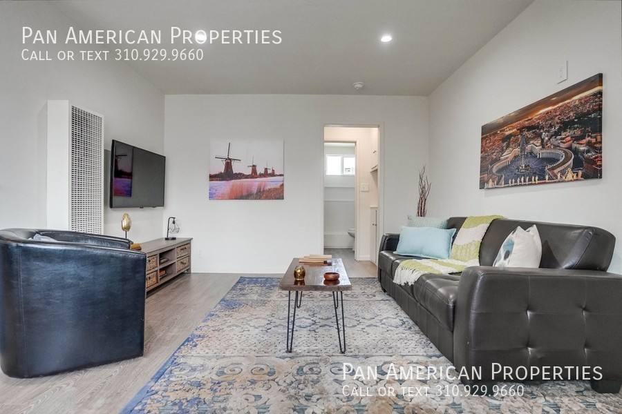 Apartment for rent at 904 Alamitos Ave #3, Long Beach, CA 90813