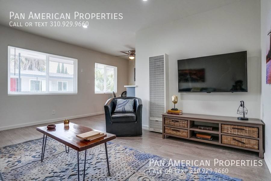 Apartment for rent at 904 Alamitos Ave #3, Long Beach, CA 90813