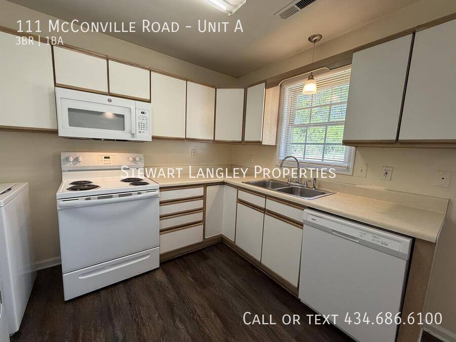 Apartment for rent at 111 McConville Rd #B, Lynchburg, VA 24501
