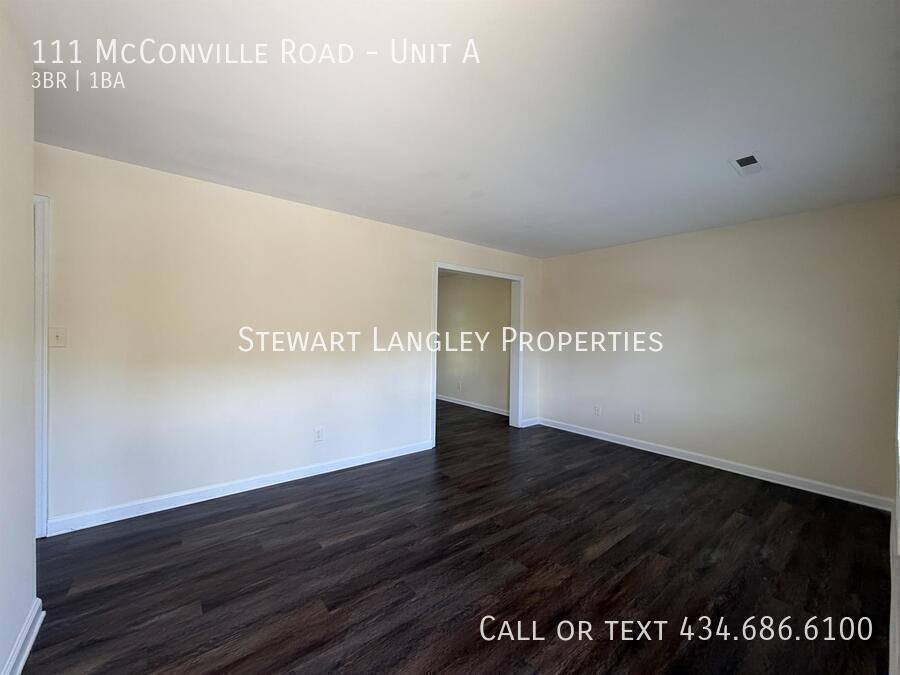 Apartment for rent at 111 McConville Rd #B, Lynchburg, VA 24501