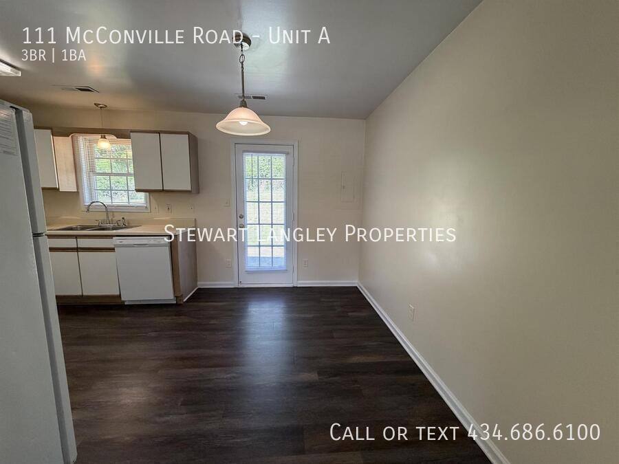 Apartment for rent at 111 McConville Rd #B, Lynchburg, VA 24501