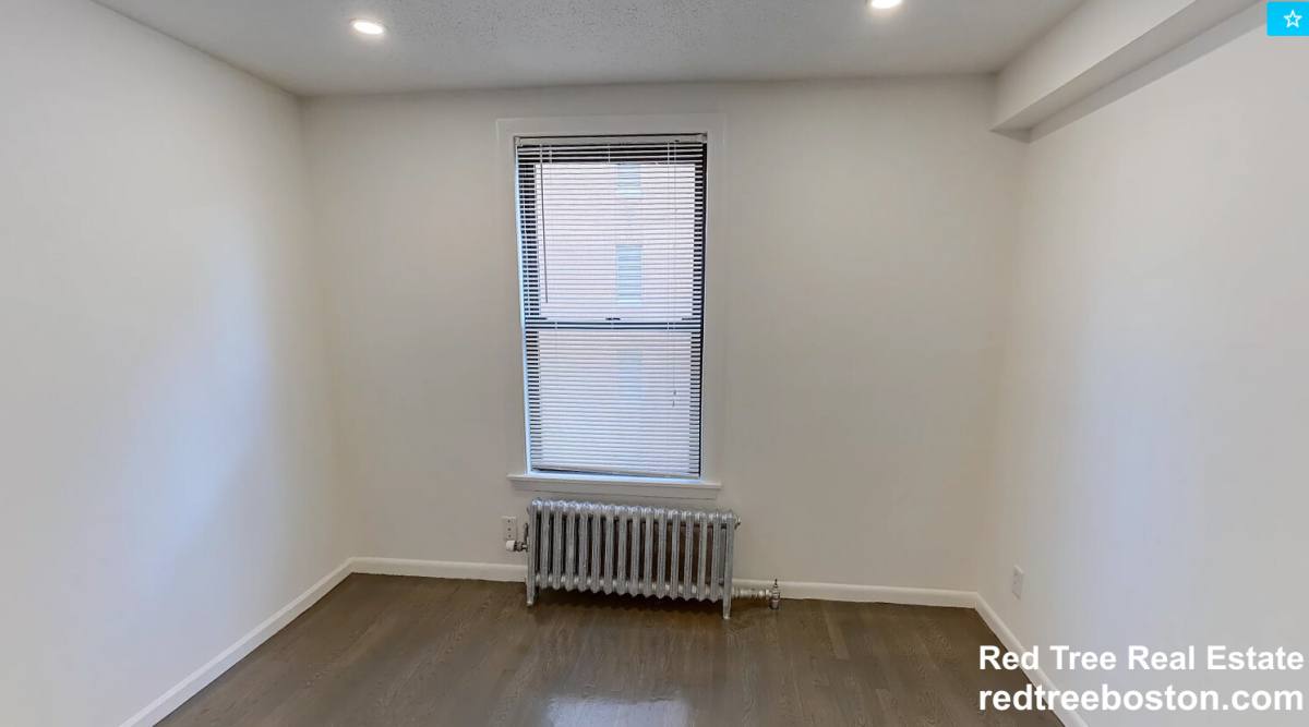 Apartment for rent at 270 Newbury St #9, Boston, MA 02116