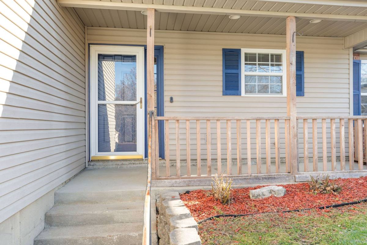 House for rent at 153 Sapling Dr, Branson, MO 65616