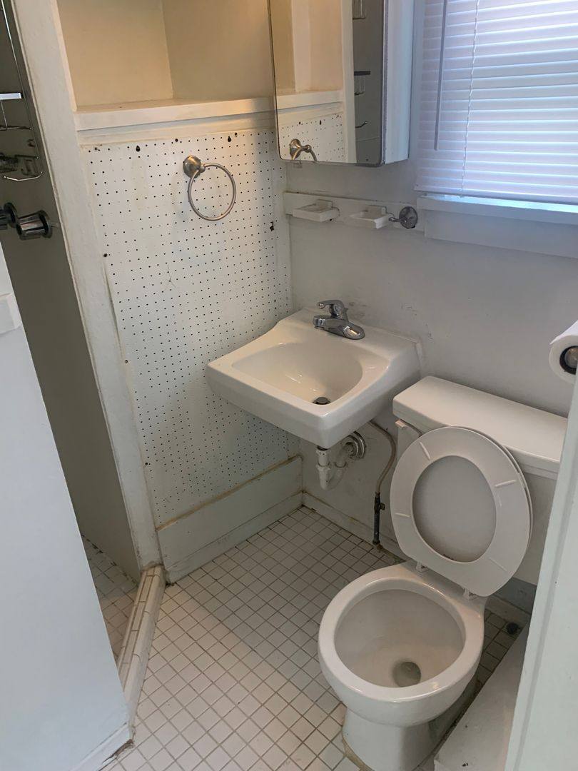 Apartment for rent at 712 1 2 E Cottage Grove Ave, Bloomington, IN 47408