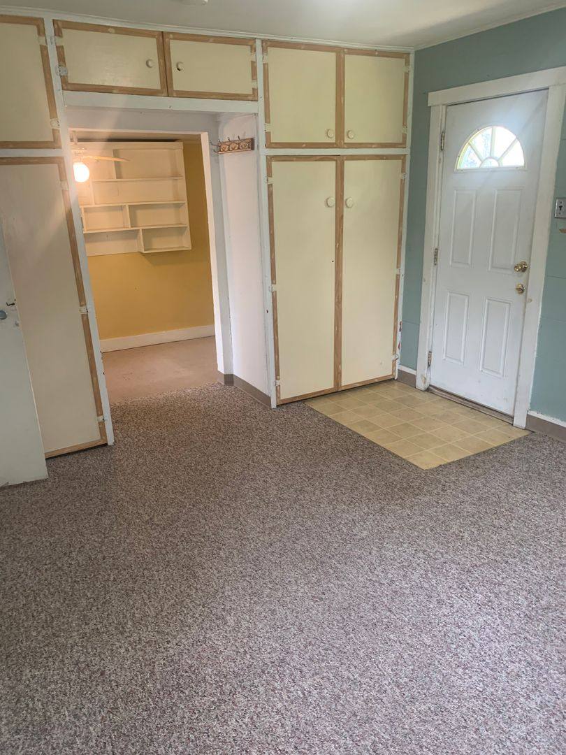 Apartment for rent at 712 1 2 E Cottage Grove Ave, Bloomington, IN 47408