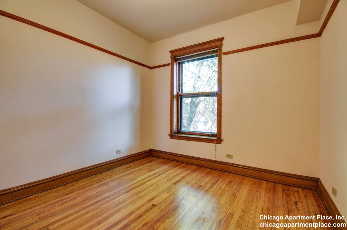 Apartment for rent at 3822 N Sheffield #2, Chicago, IL 60613