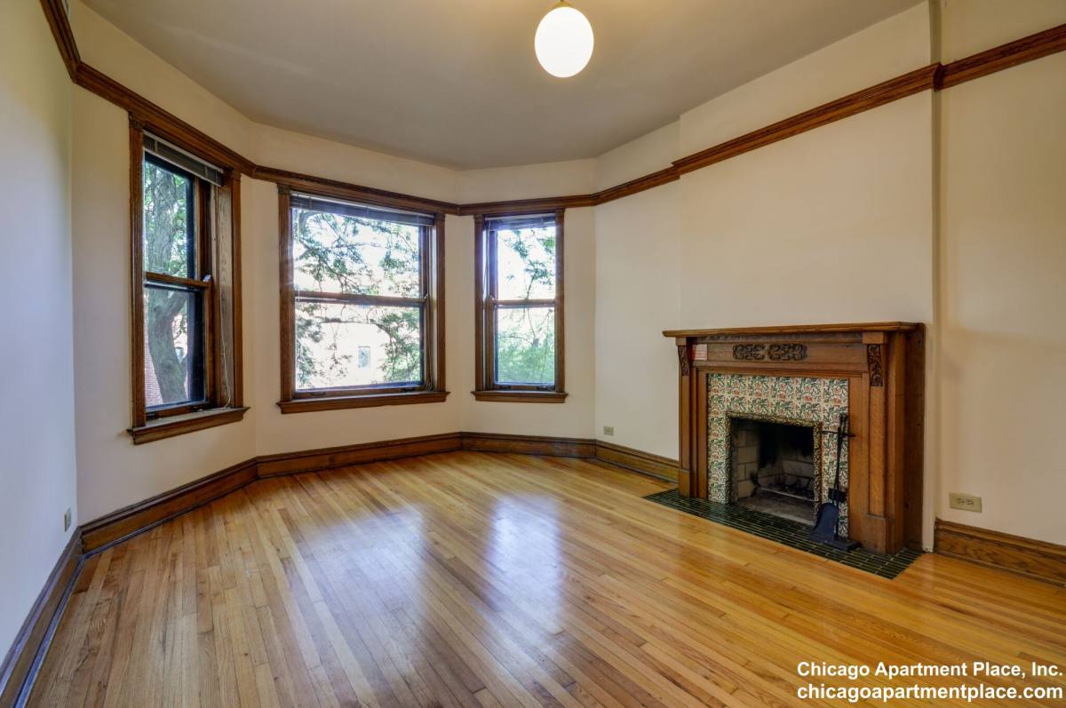 Apartment for rent at 3822 N Sheffield #2, Chicago, IL 60613