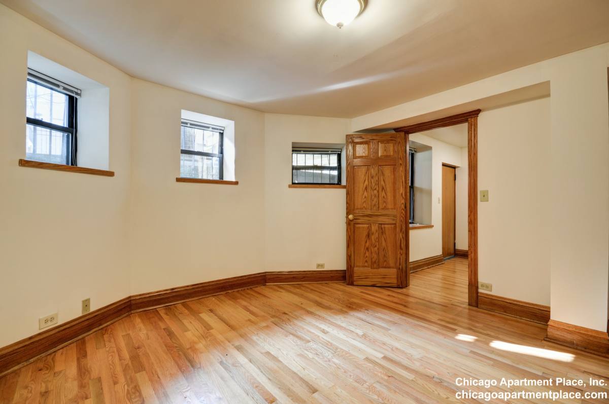 Apartment for rent at 3722 N Fremont #G, Chicago, IL 60613