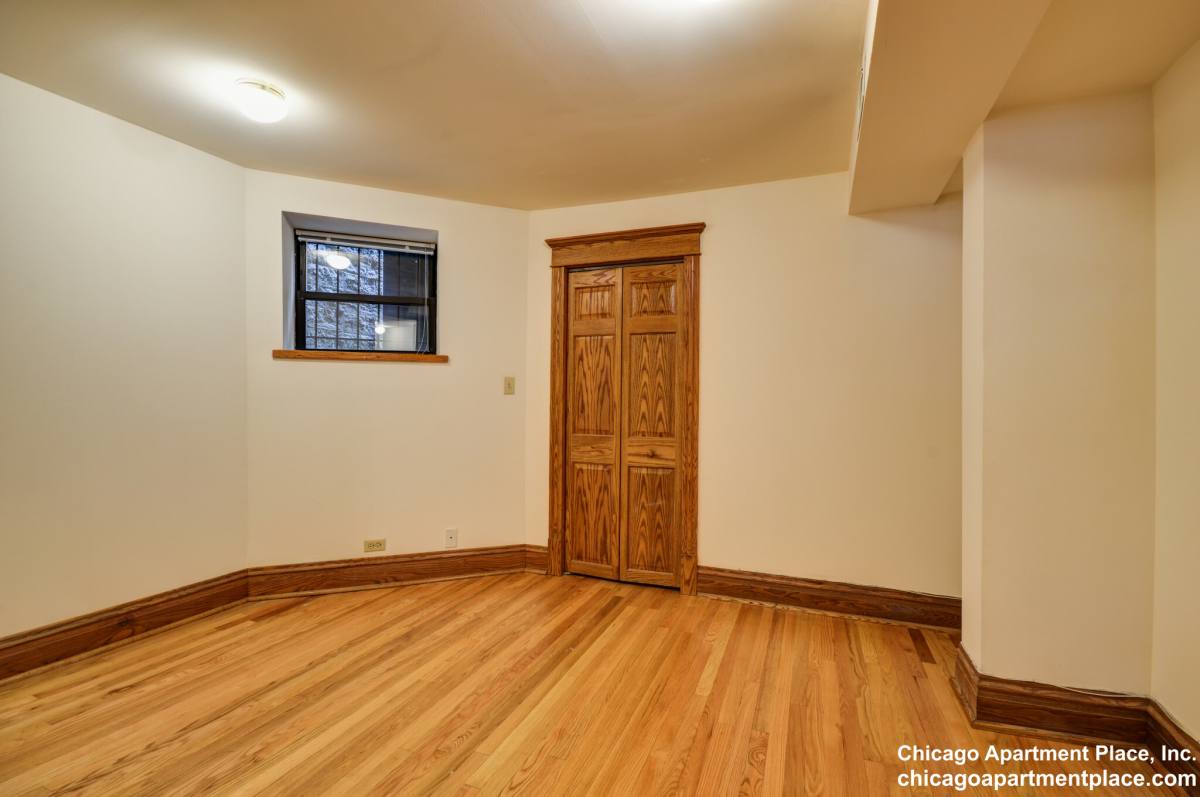 Apartment for rent at 3722 N Fremont #G, Chicago, IL 60613