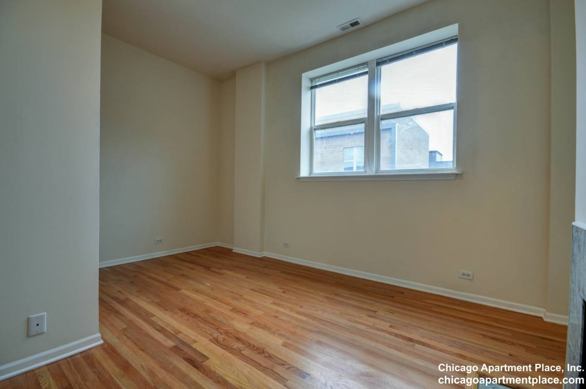 Apartment for rent at 3257 N Sheffield #306, Chicago, IL 60657