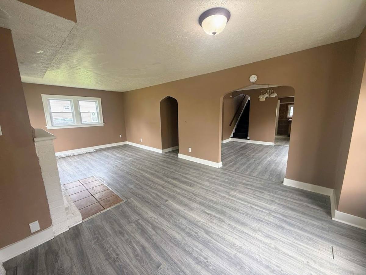 House for rent at 601 Glendora Ave, Akron, OH 44320