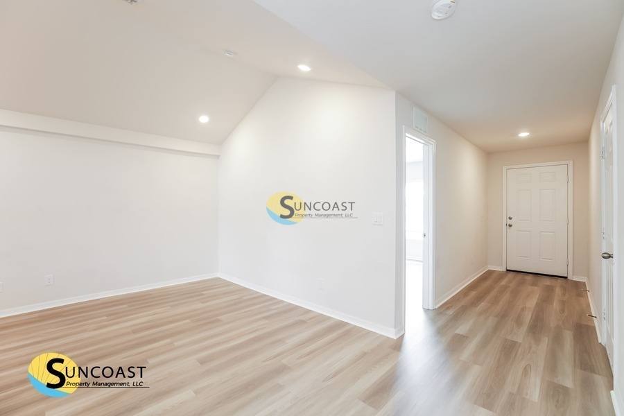 Apartment for rent at 448 Tioga St, Port Charlotte, FL 33954