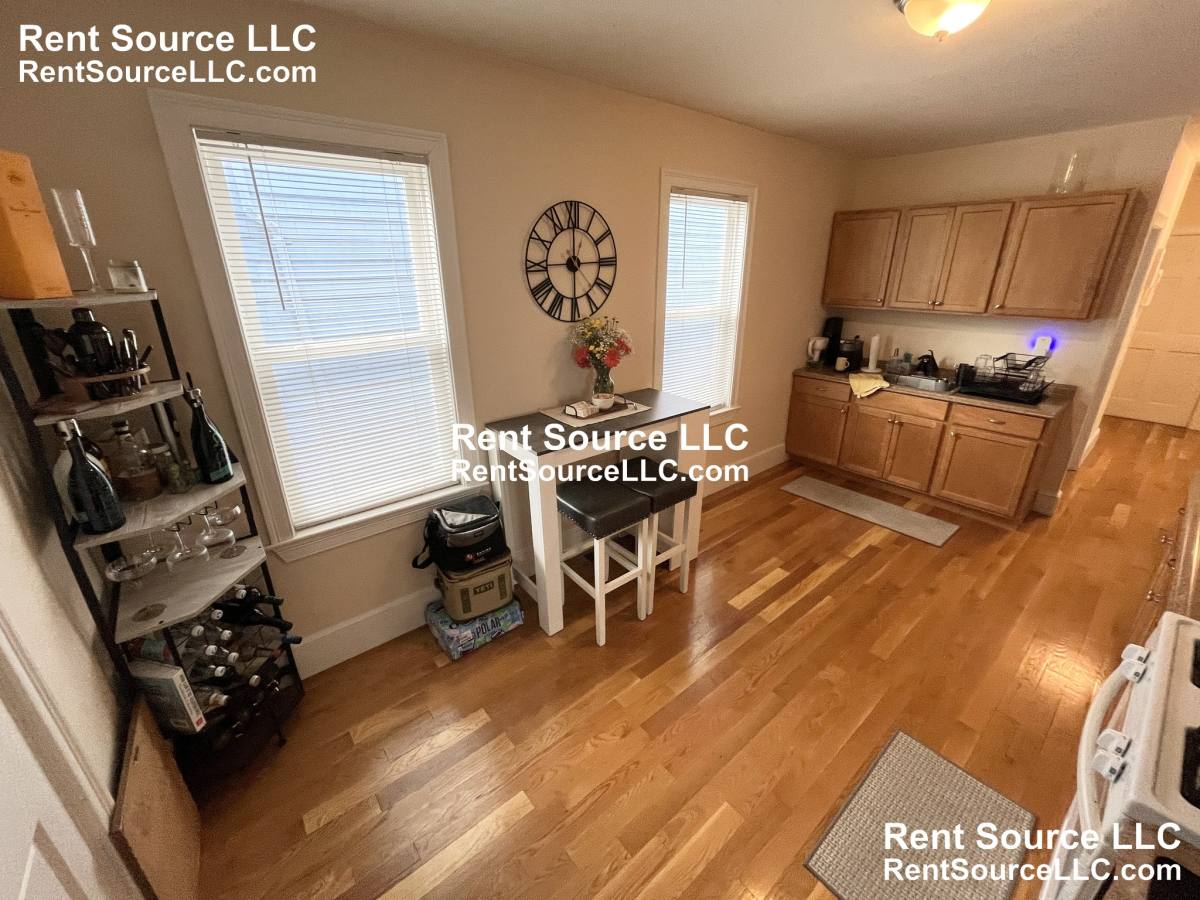 Apartment for rent at 15 Sargent Ave #1, Somerville, MA 02145