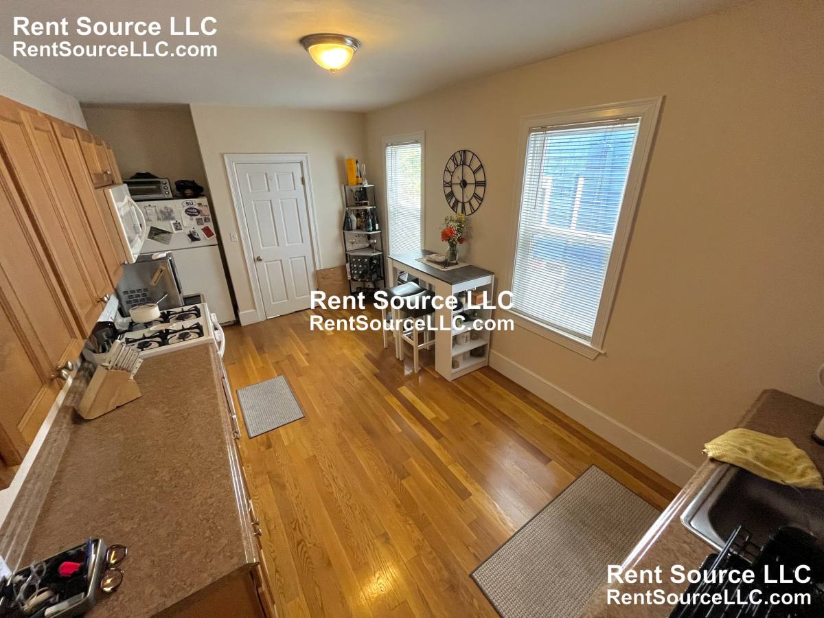 Apartment for rent at 15 Sargent Ave #1, Somerville, MA 02145
