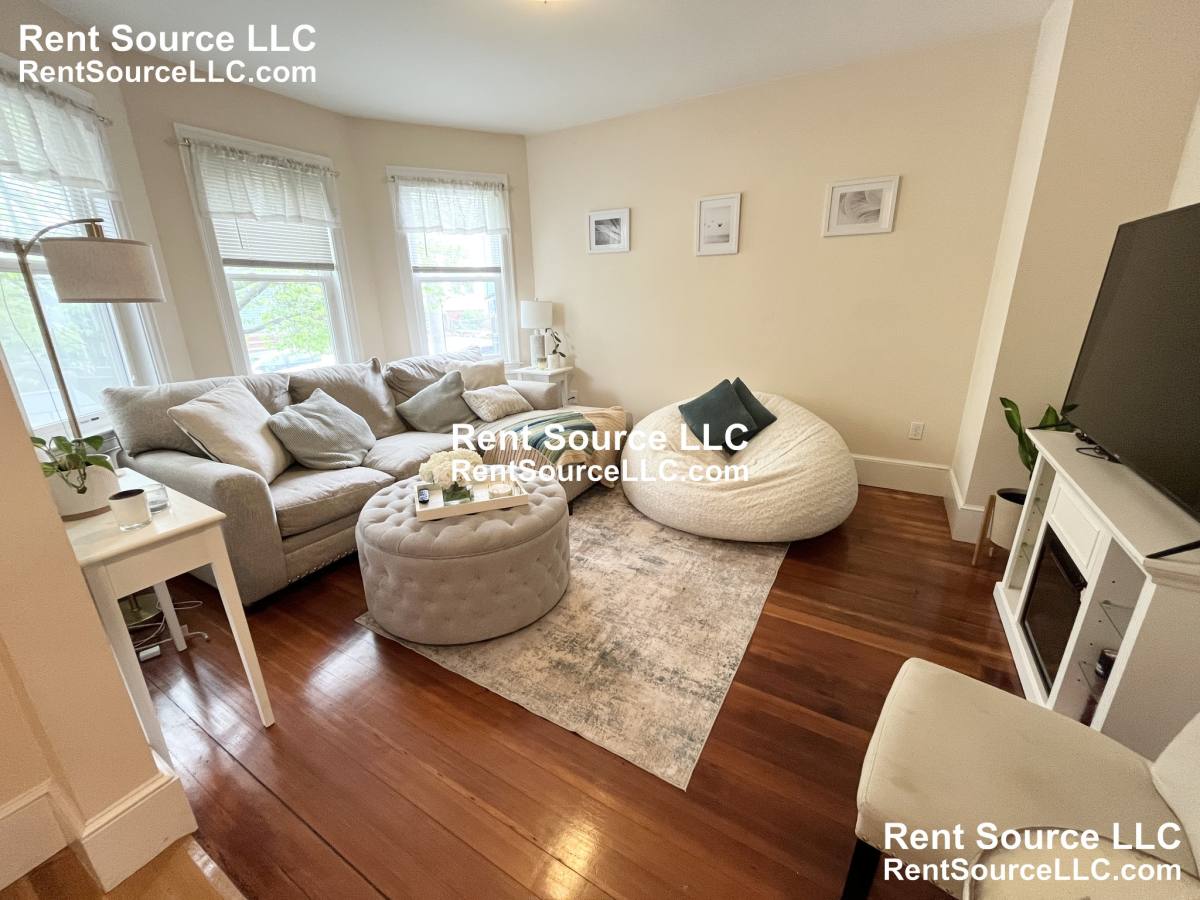 Apartment for rent at 15 Sargent Ave #1, Somerville, MA 02145