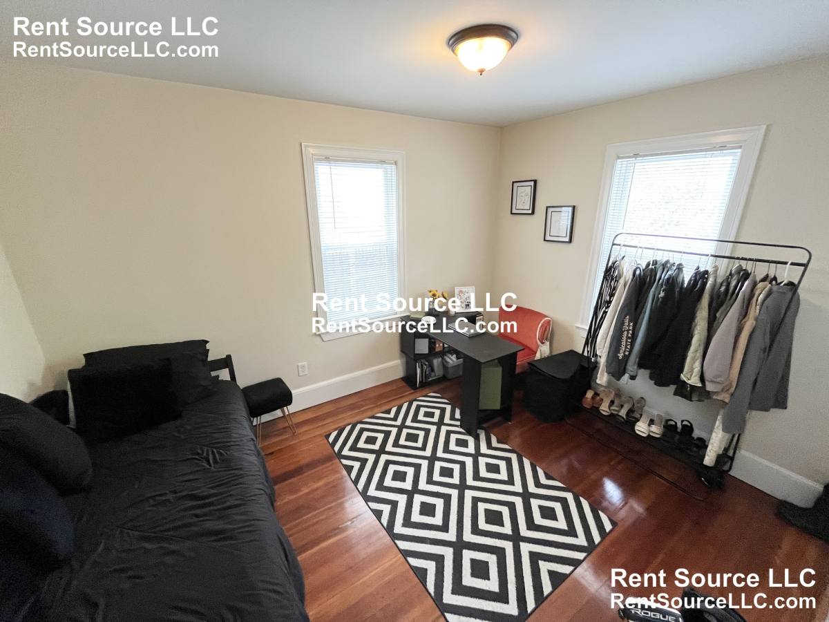 Apartment for rent at 15 Sargent Ave #1, Somerville, MA 02145