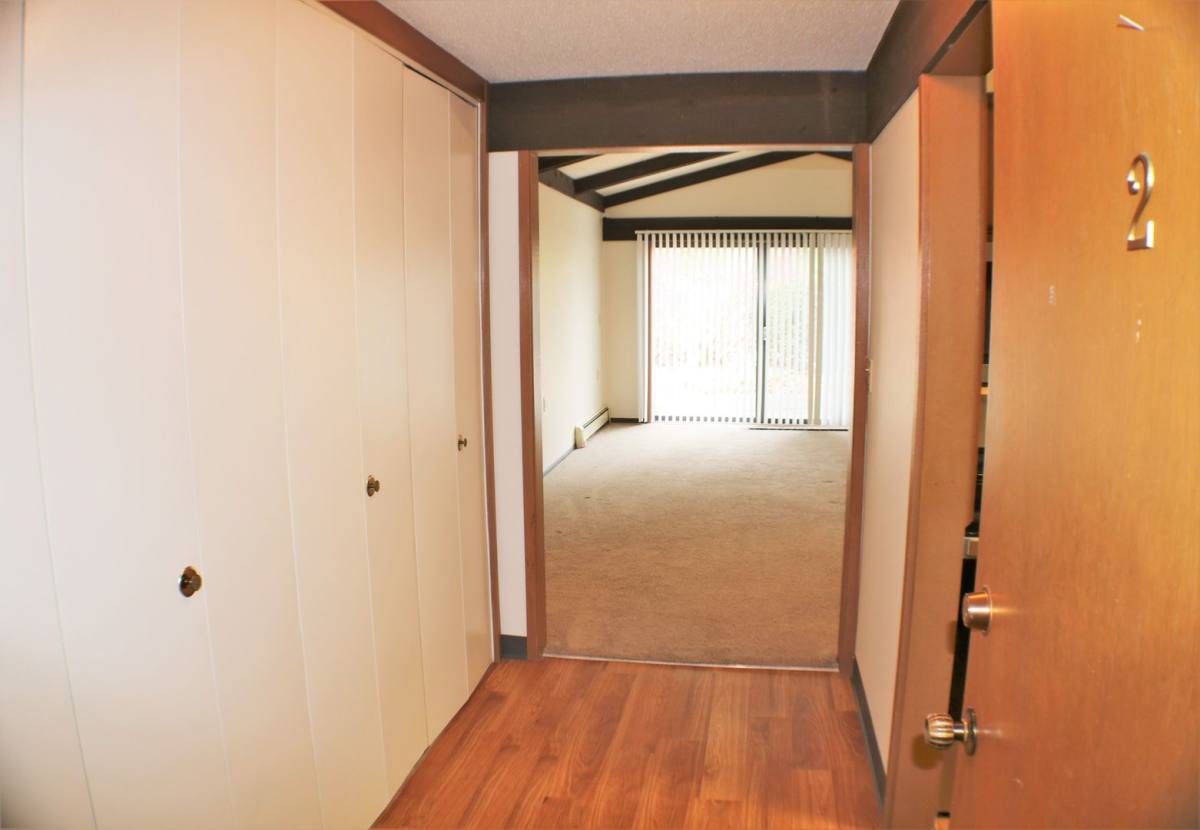 Apartment for rent at 16 Green Mountain Dr, Iowa City, IA 52245
