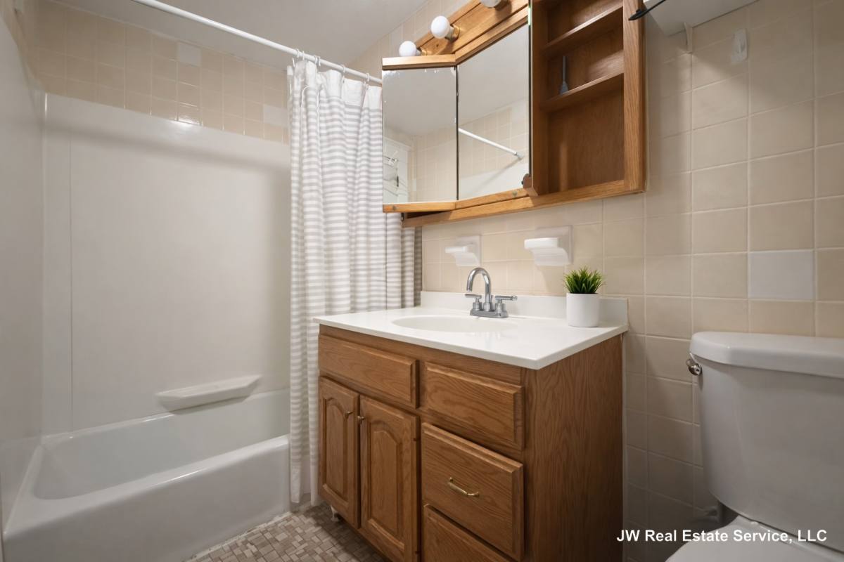 Apartment for rent at 210 Chestnut Hill Ave #6, Brighton, MA 02135