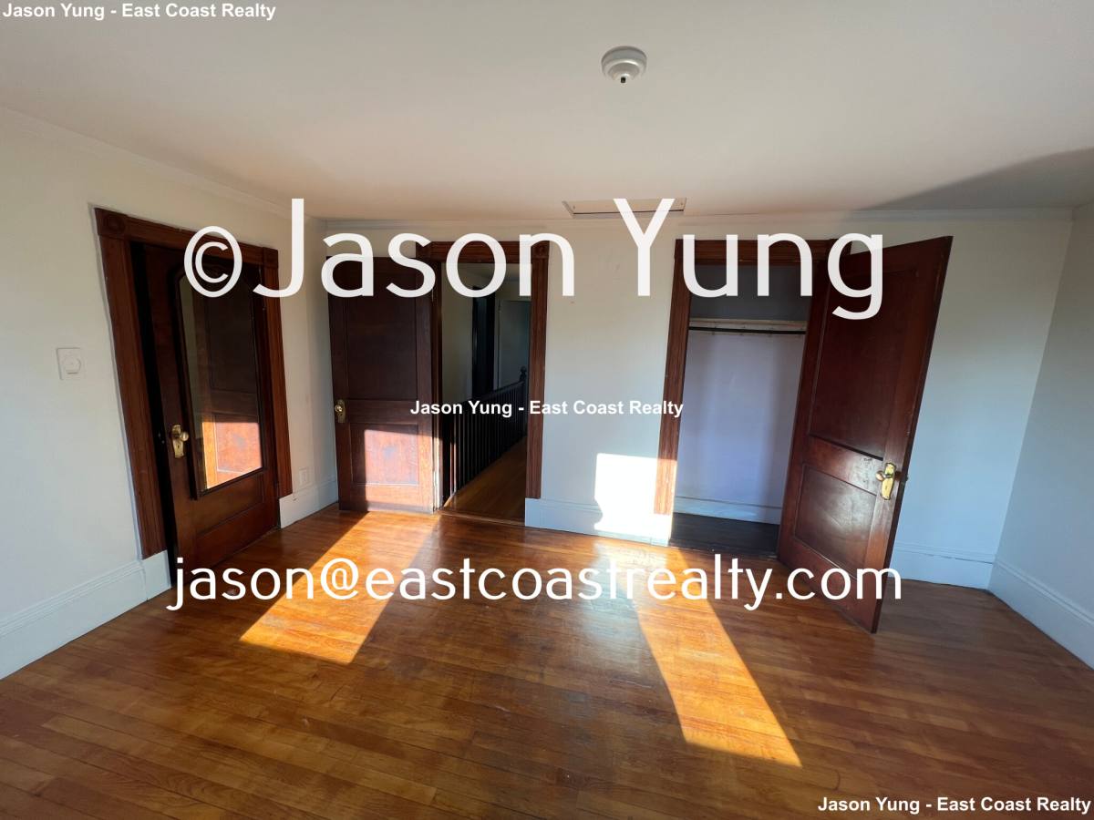 Apartment for rent at 8 Saint James St #8, Newton, MA 02458
