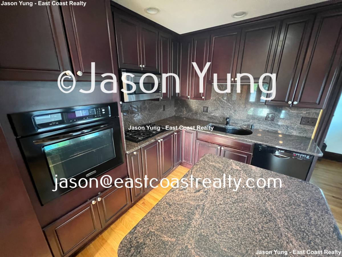 Apartment for rent at 8 Saint James St #8, Newton, MA 02458