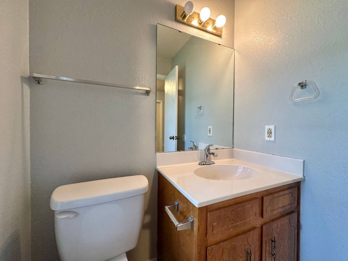 Apartment for rent at 1317 B Opal Dr, Killeen, TX 76543