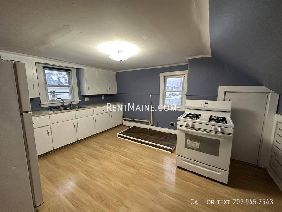 Apartment for rent at 253 Brunswick St #2, Old Town, ME 04468