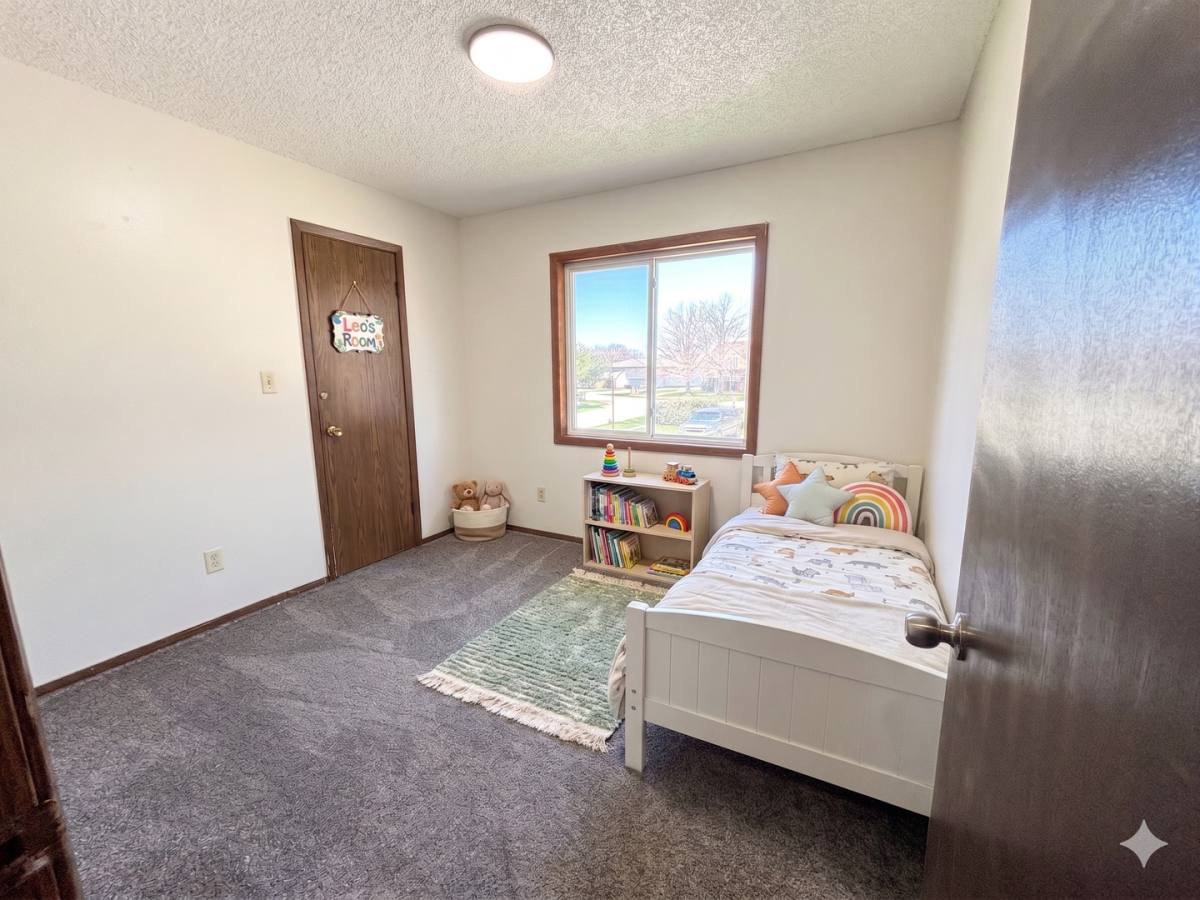 Apartment for rent at 3684 W 4th St, Waterloo, IA 50701