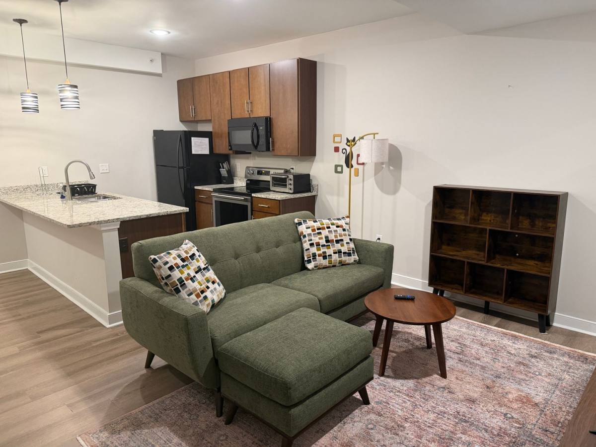 1111 N Thompson St, Richmond, VA 23230 - Apartment for Rent - Image 5