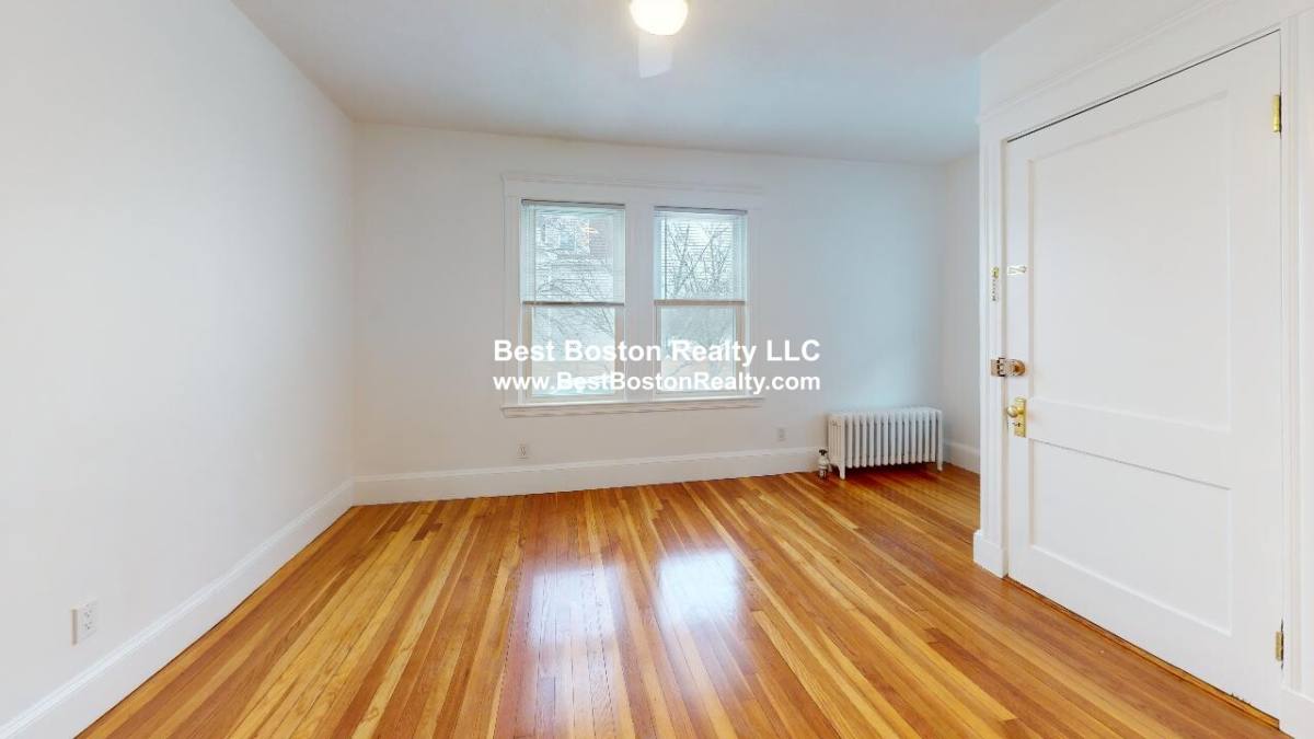 Apartment for rent at 58 Wilbur St #1, Everett, MA 02149
