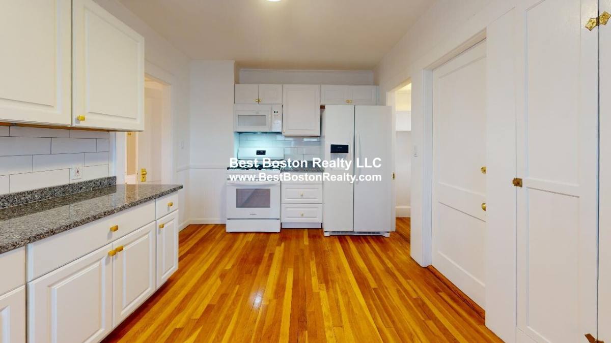 Apartment for rent at 58 Wilbur St #1, Everett, MA 02149