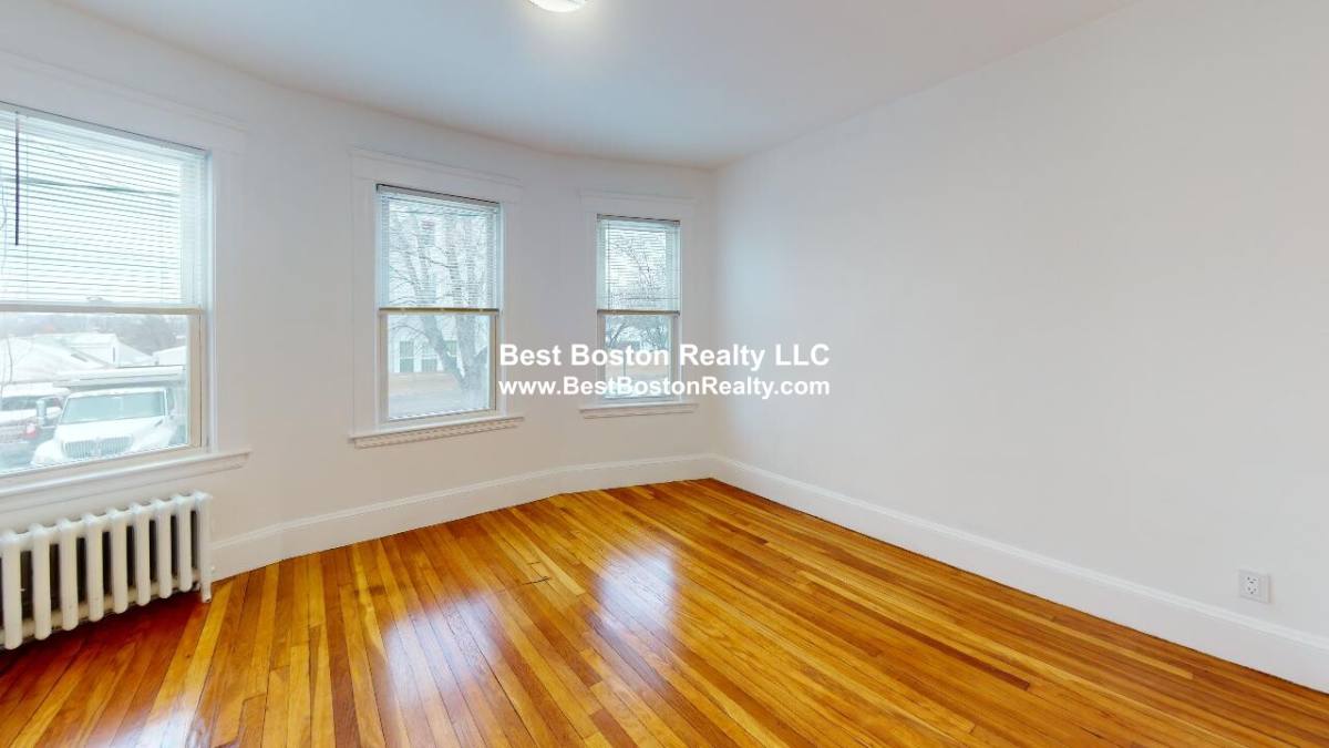 Apartment for rent at 58 Wilbur St #1, Everett, MA 02149
